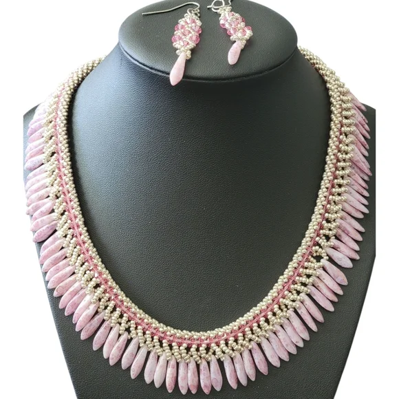 Artisan Handmade Elegant Pink & Silver Seed Bead Necklace & Earring Set - Picture 1 of 11